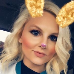 Meet your Posher, Aj